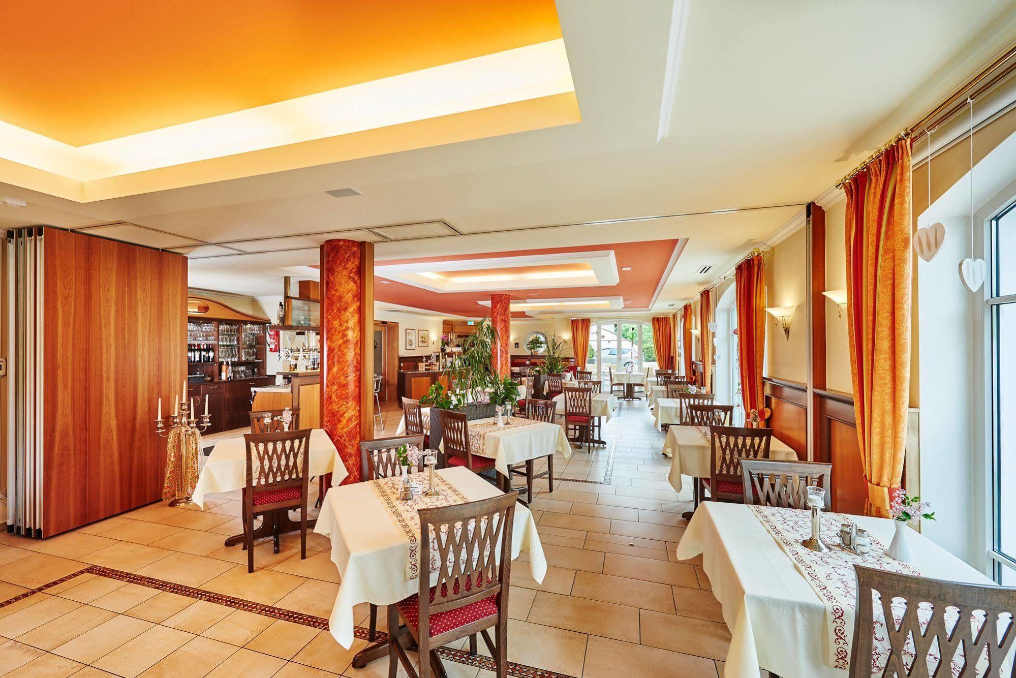 Akzent Hotel Bayerwald-Residenz Neukirchen  Exterior foto